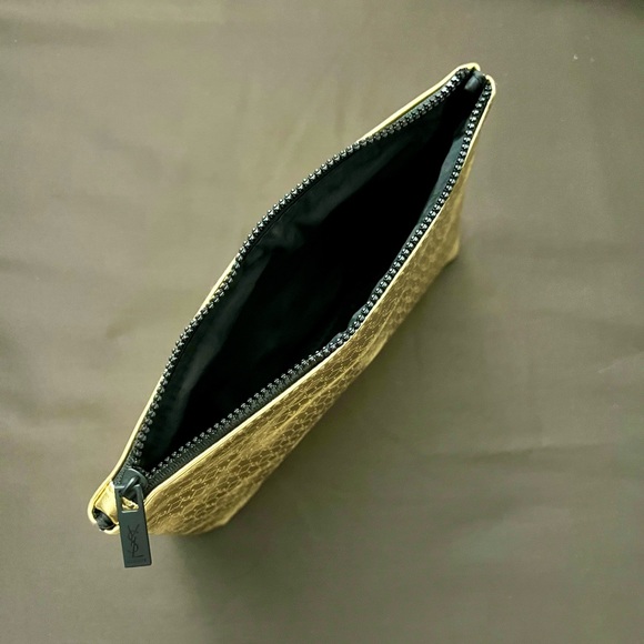 YSL makeup pouch - Picture 3 of 3